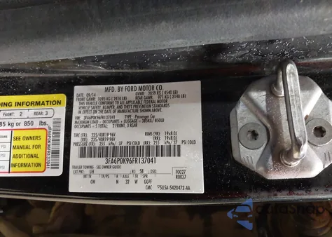 2015 Ford Fusion Titanium из США, поврежденный, VIN 3FA6P0K96FR137041